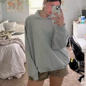 Brandy Melville/John Galt Oversized Collared Sweatshirt!